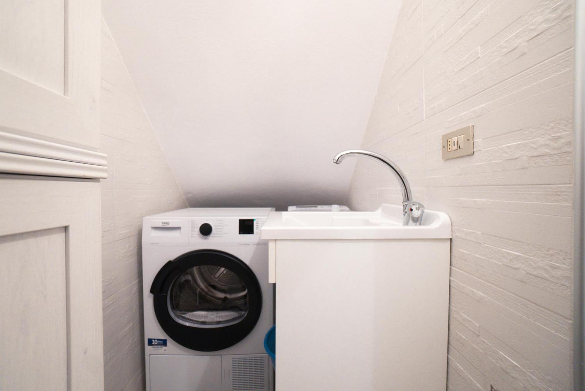 Marvi Home Apartment Модуньо Екстериор снимка